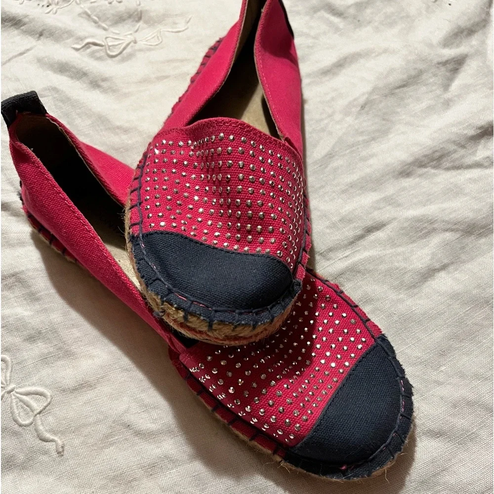 White Mountain canvas espadrille pink & blue 8 sparkle beach vibes very‎ comfy